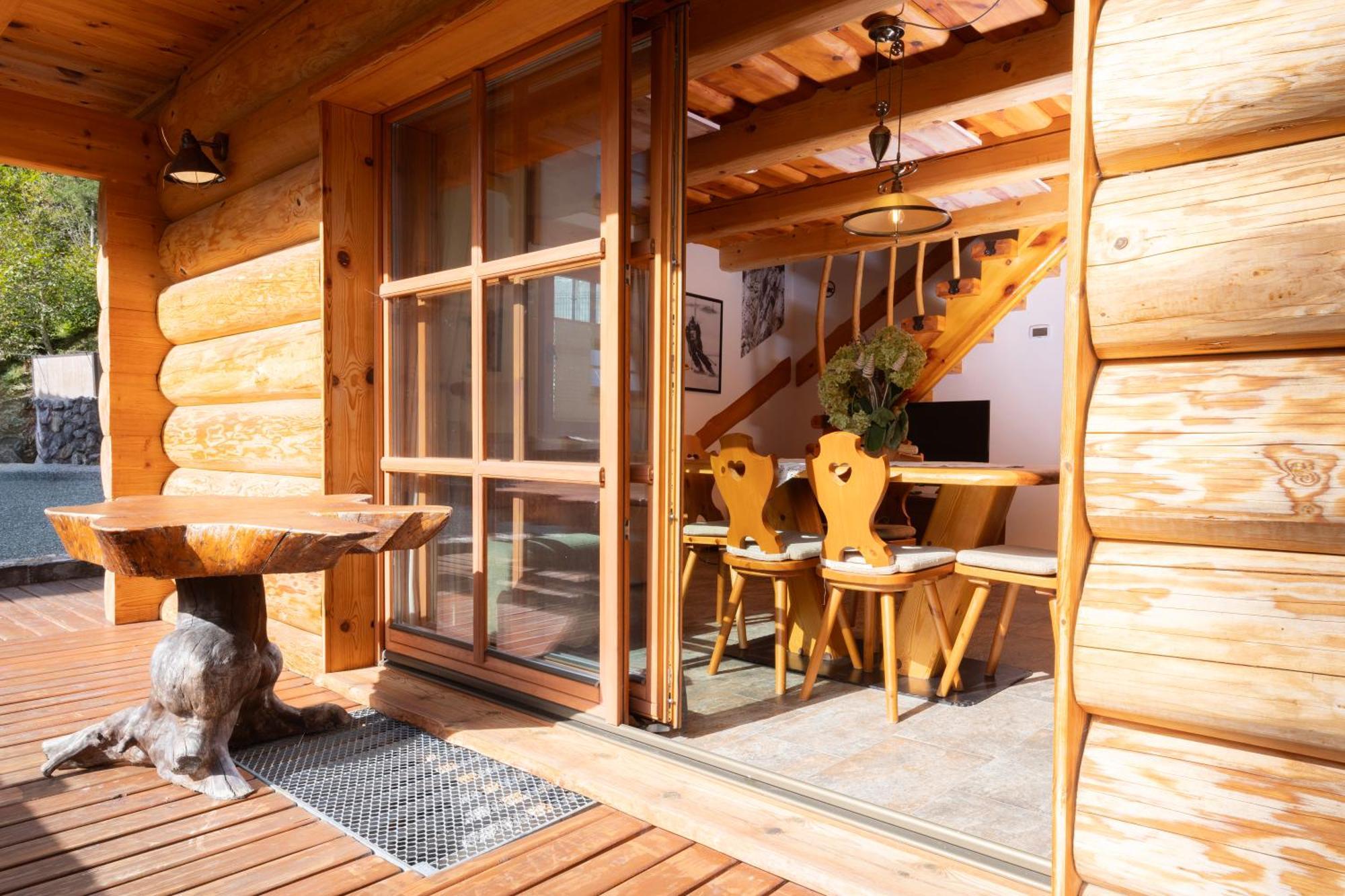 Apartma In Bungalov Jezerci Gozd Martuljek Exterior photo